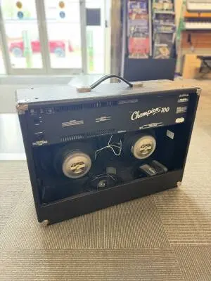 Fender - Champion 100 Guitar Amp 2